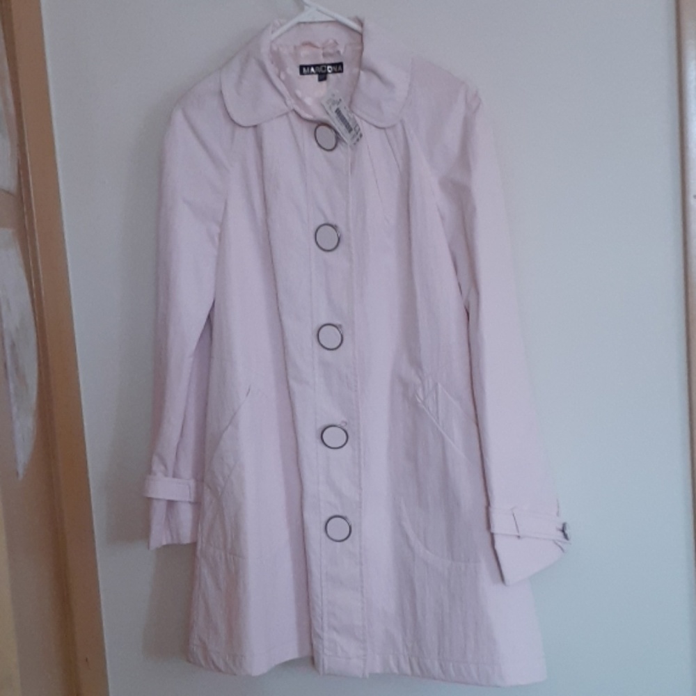 Womens - Picture 2 of 4